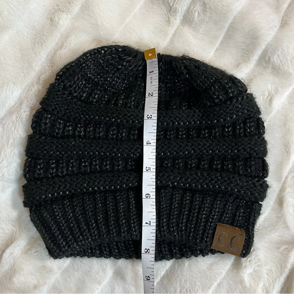 C.C Womens Black Silver Knit Ponytail Beanie Hiking Outdoor Fall Winter OS City